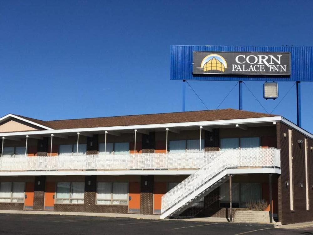 Corn Palace Inn Mitchell Exterior foto